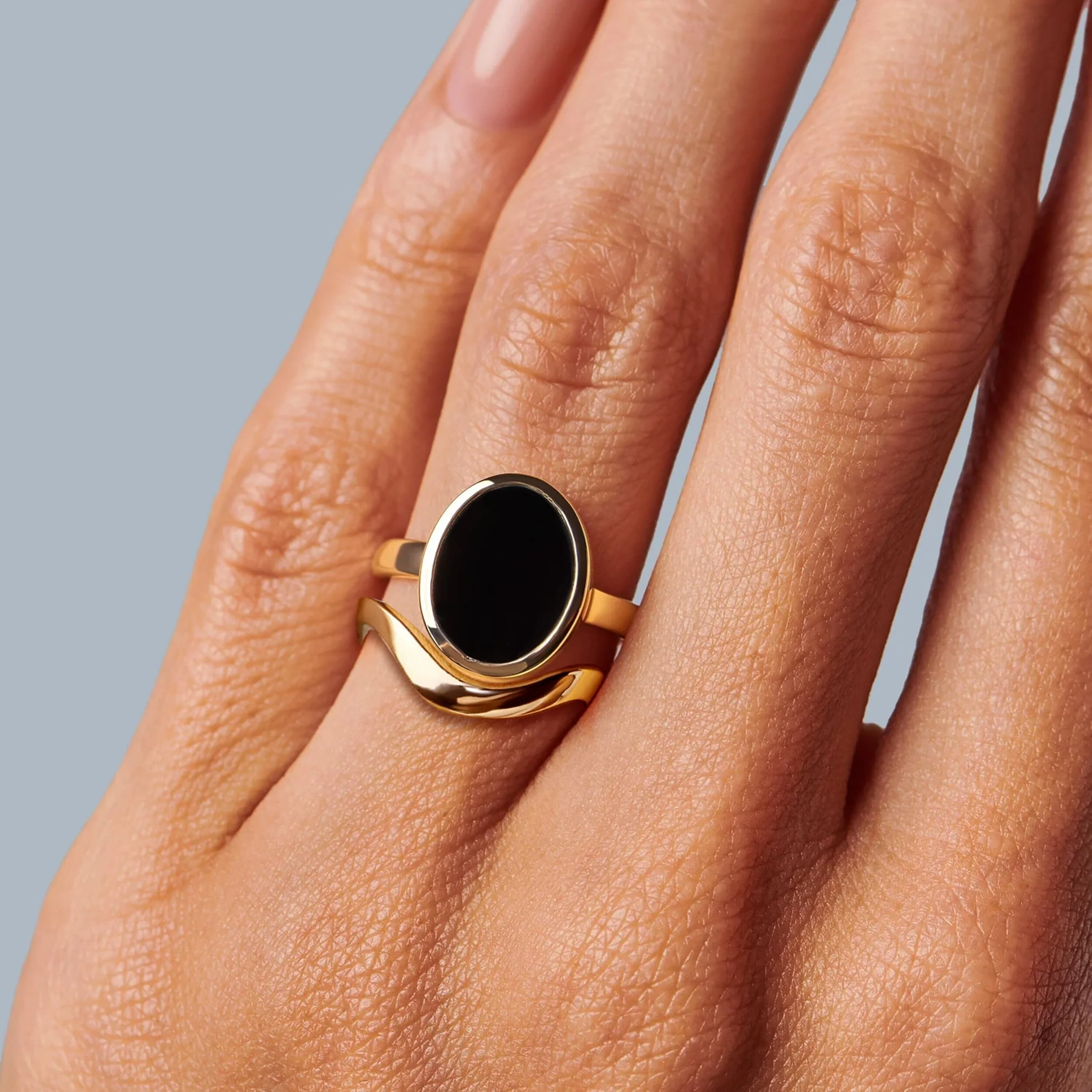 Black Onyx Enfolded Ring & Waves Band - Image 15