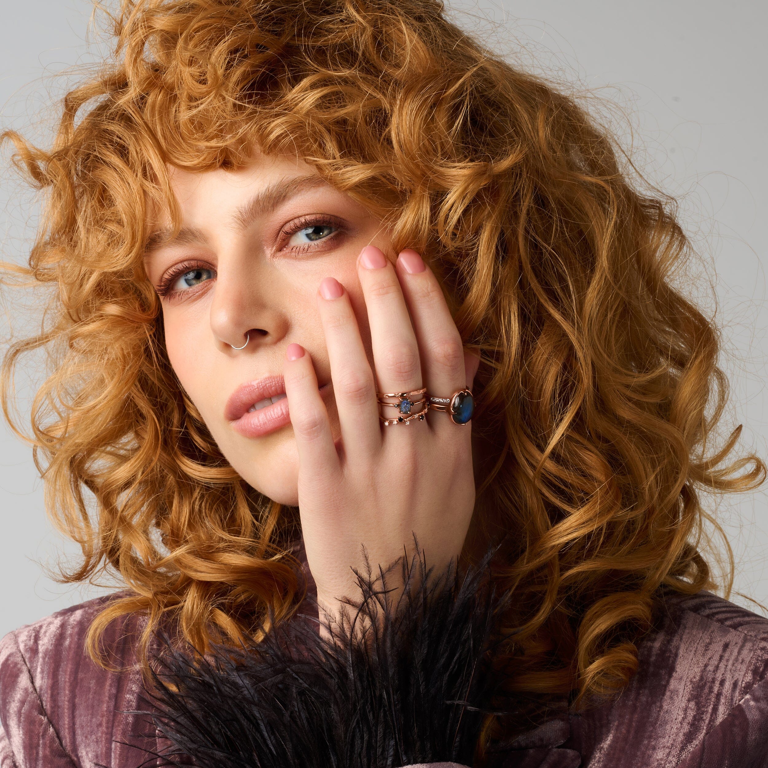 Black Onyx Ring - Stardust Band - Image 13