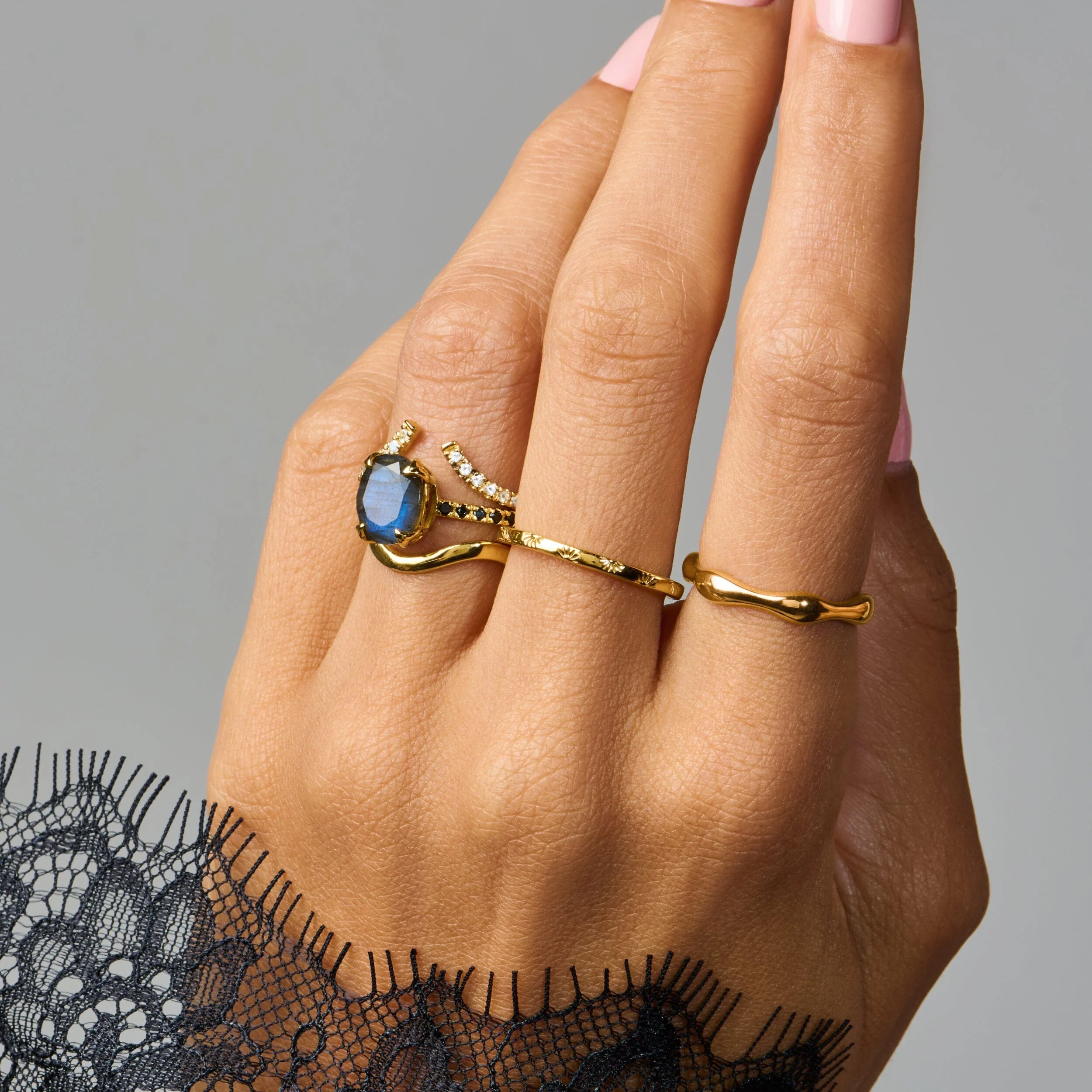 Labradorite Black Spinel Ring - Harlow - Image 13