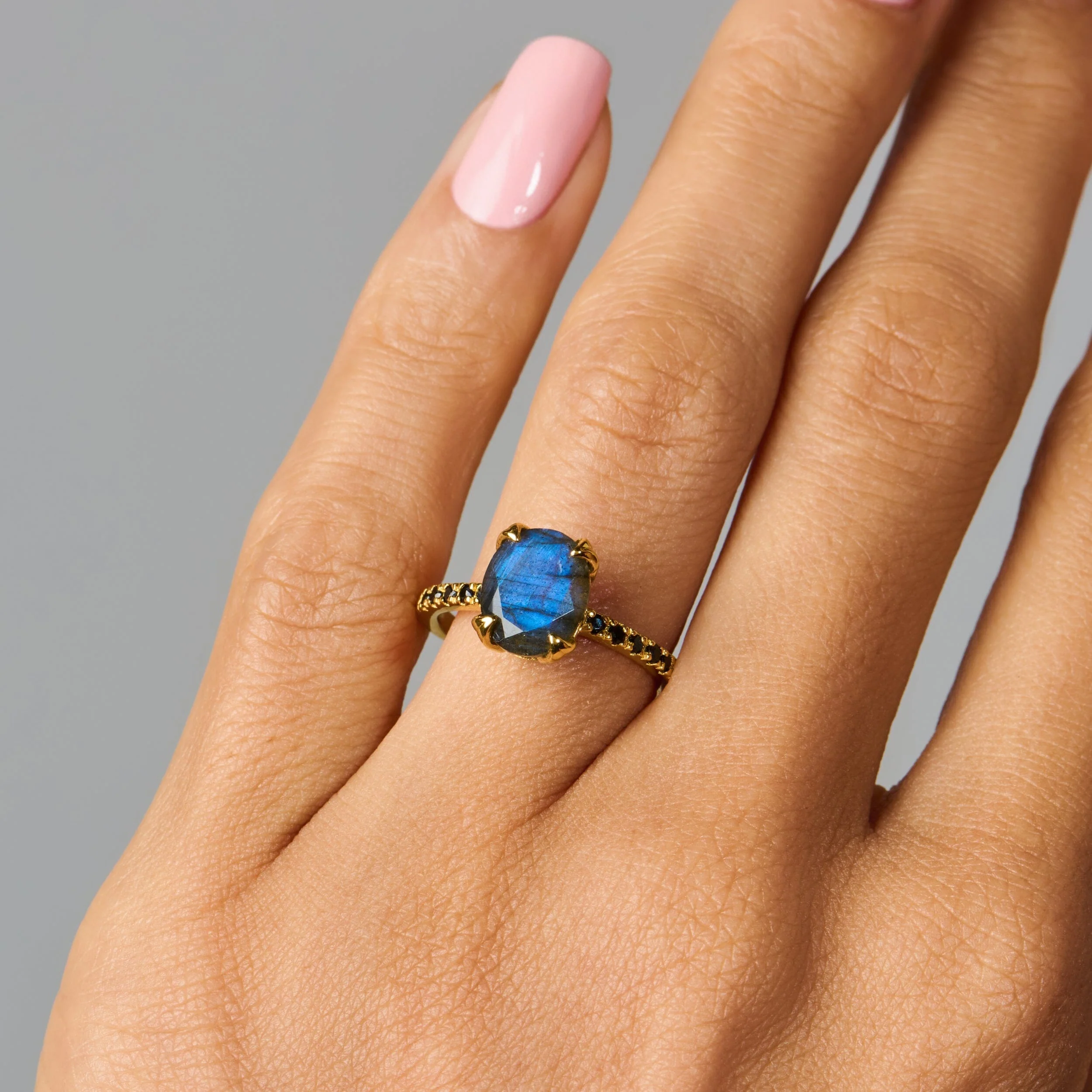 Labradorite Black Spinel Ring - Harlow - Image 6
