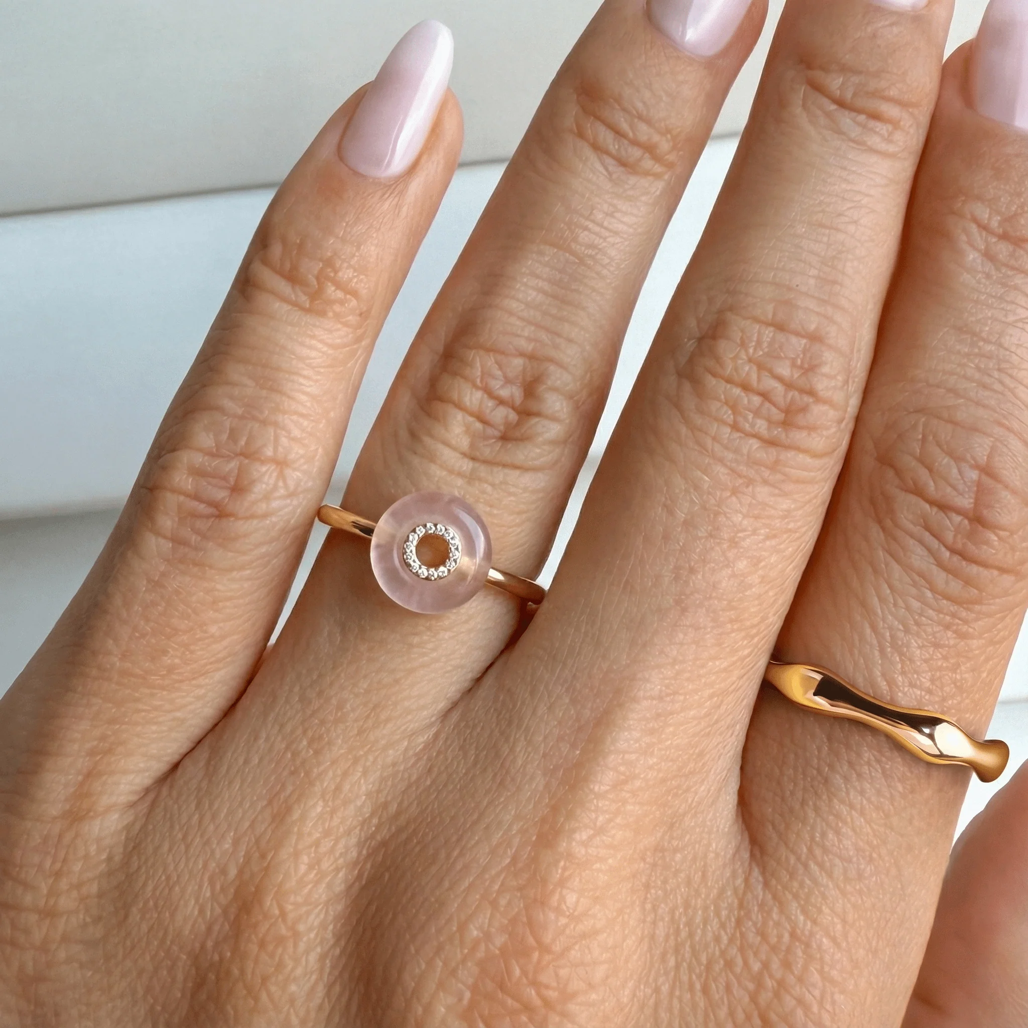 Rose Quartz Fidget Ring - Liora - Image 7